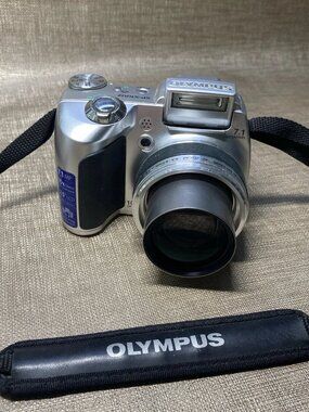 Olympus SP-510UZ 7.1MP Digital Camera 10x Zoom Tested Clean Lens USB wMemo Card